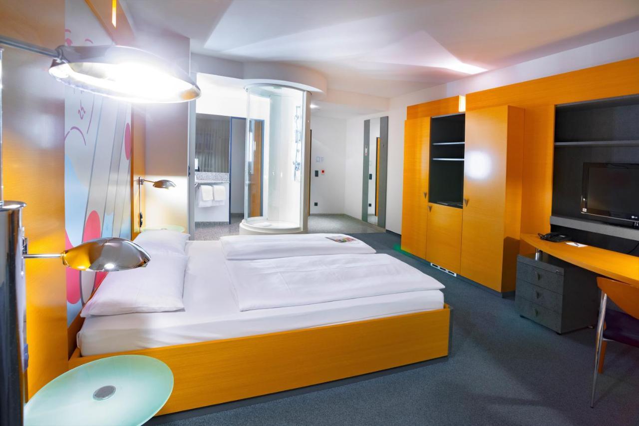 Hotel Ostbahnhof Berlino