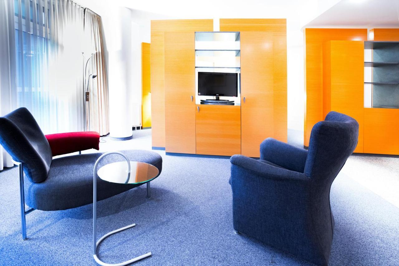 Hotel Ostbahnhof Berlino