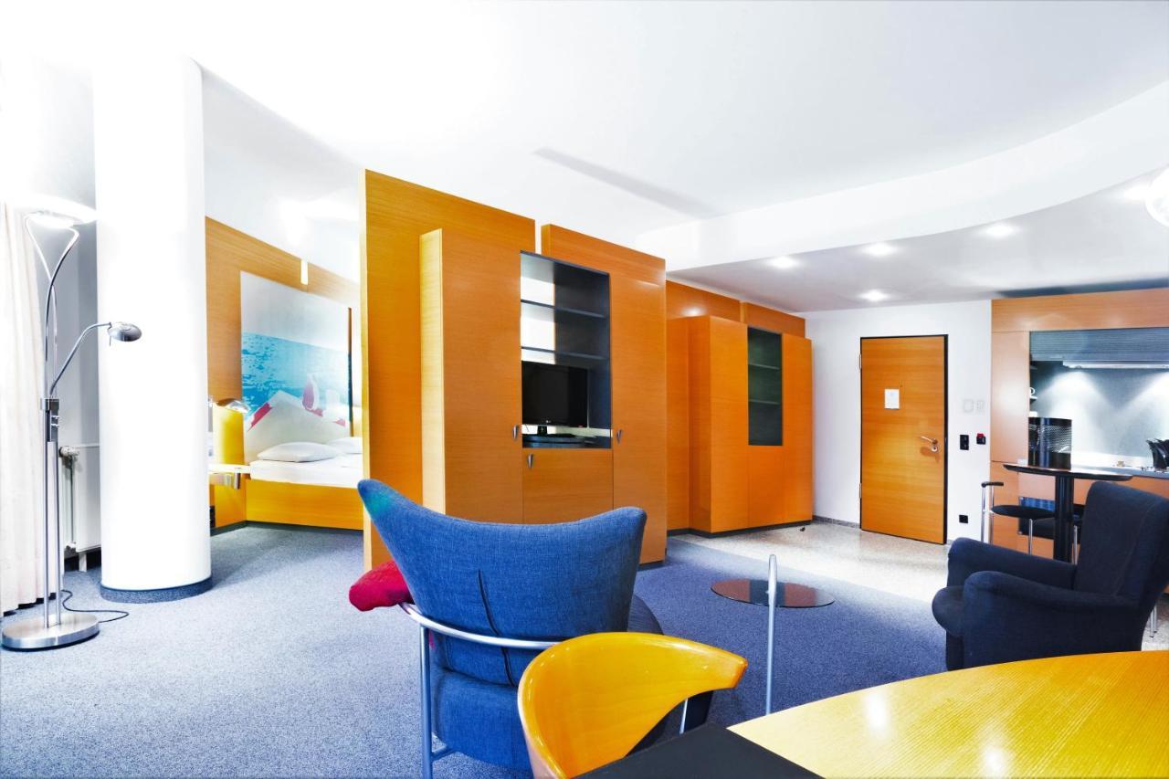 Hotel Ostbahnhof Berlino